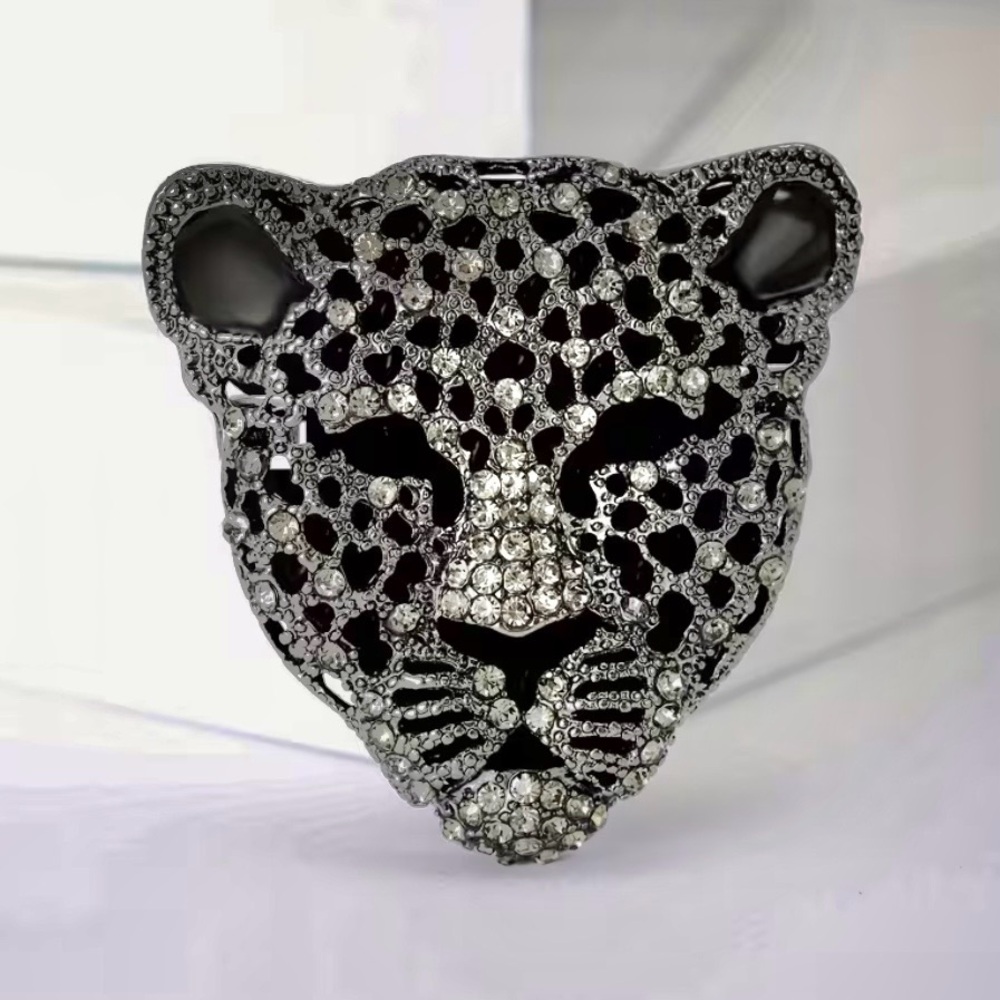 Elegant Silver Panther Brooch